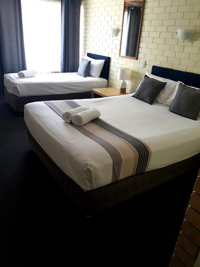 Twin Pines Motel Mooloolaba Exteriör bild