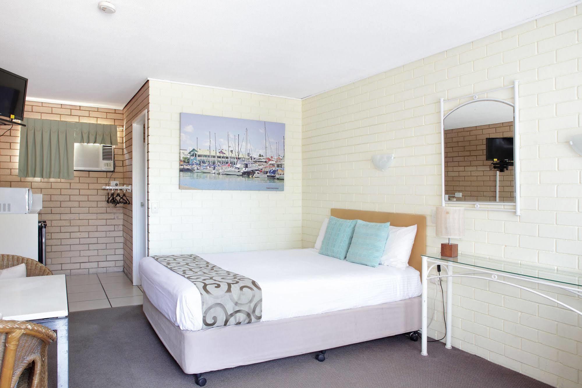 Twin Pines Motel Mooloolaba Exteriör bild