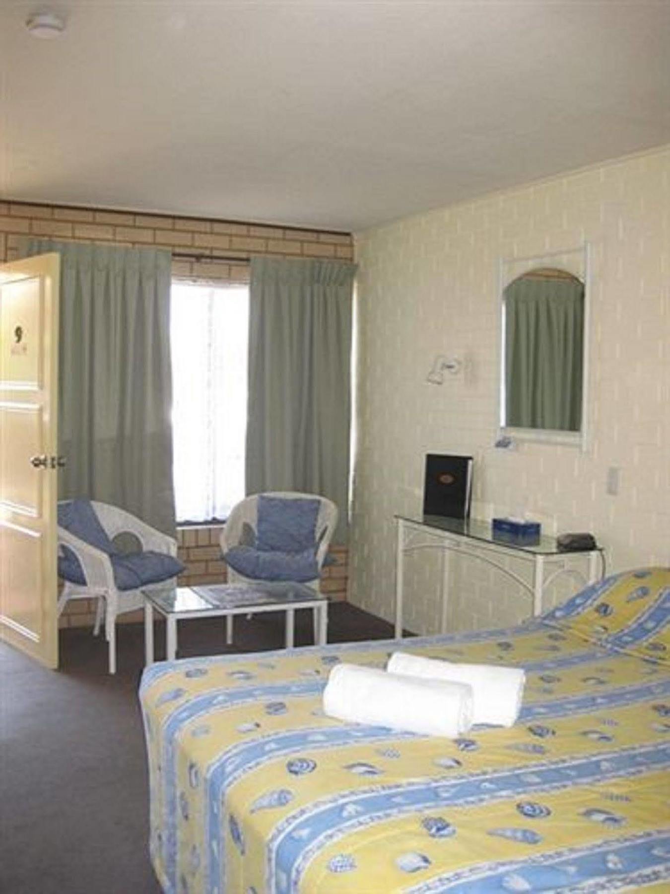 Twin Pines Motel Mooloolaba Exteriör bild